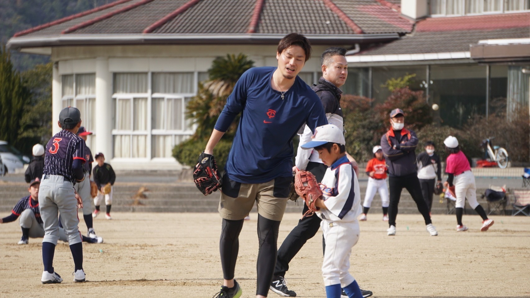 戸田隆矢プロフィール|合同会社MINATO